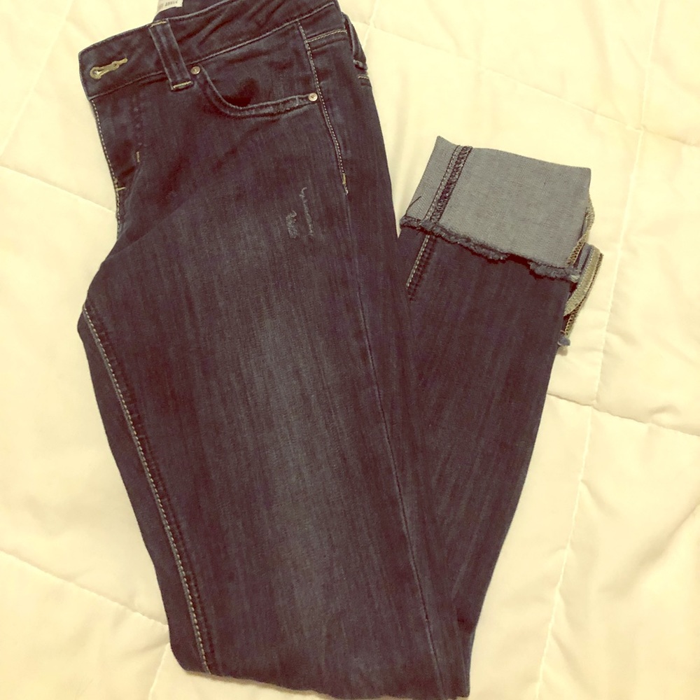 Ankle Cuff Jeans